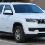 White 2022 Jeep Wagoneer Series I parked, front three-quarter view