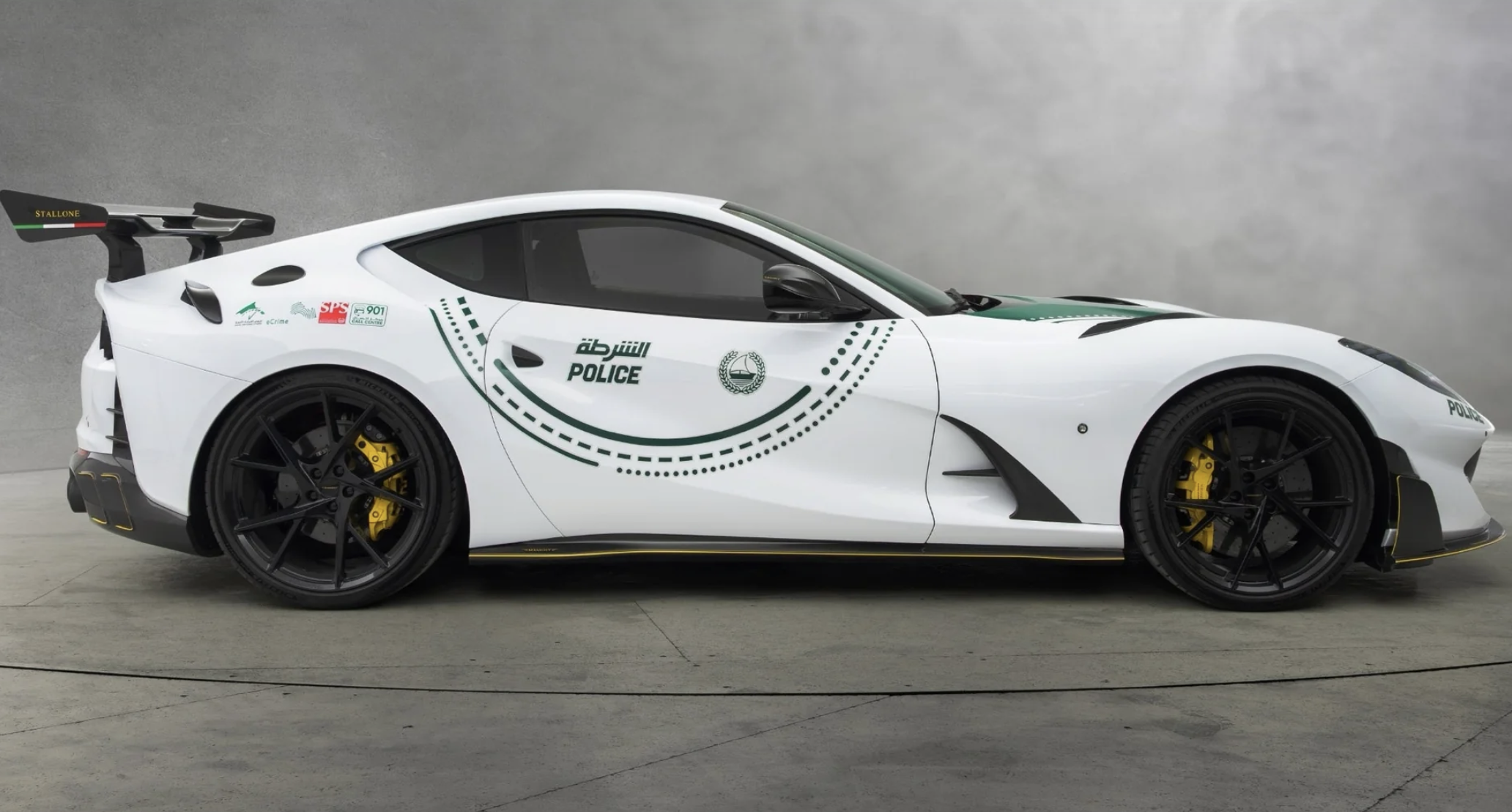 Dubai Police Put a Mansory Ferrari 812 on Tourist Patrol, and the 800-HP Claim Doesn’t Add Up