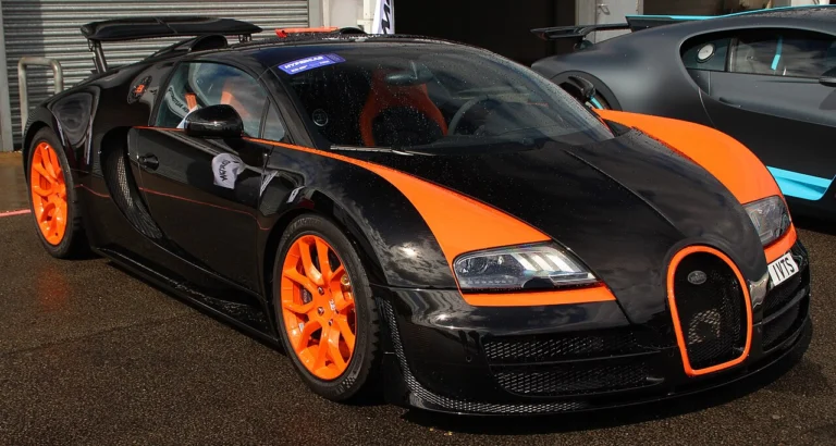 Black and orange Bugatti Veyron Grand Sport Vitesse World Record Car Edition