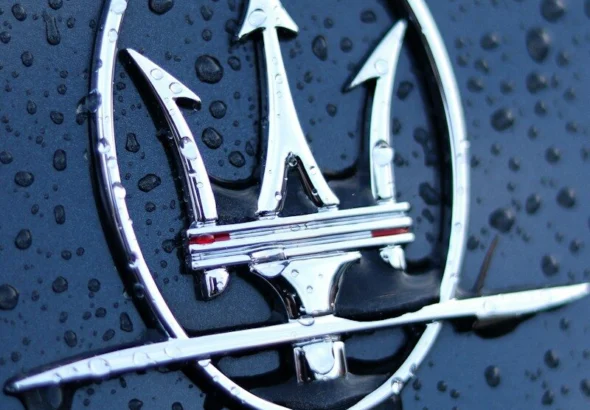 Maserati emblem