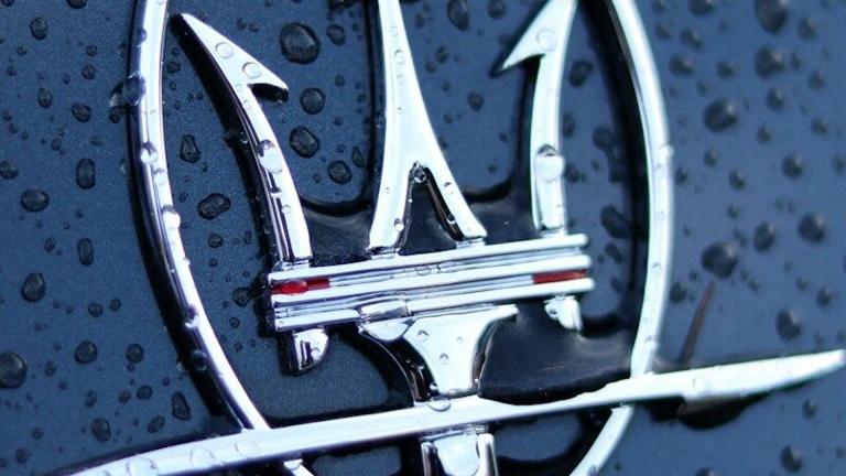 Maserati emblem