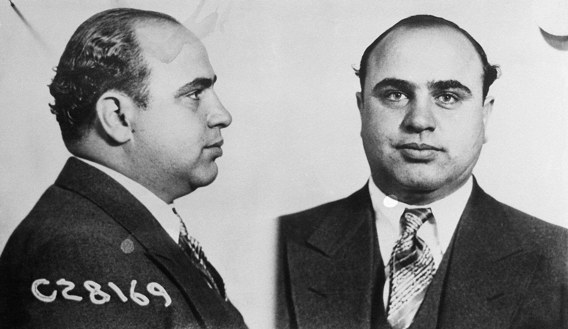 Chicago Police Department booking photograph of Al Capone
