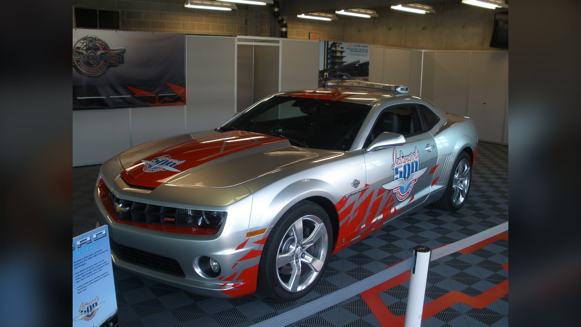 Chevrolet Camaro SS, 2009 Indianapolis 500 pace car