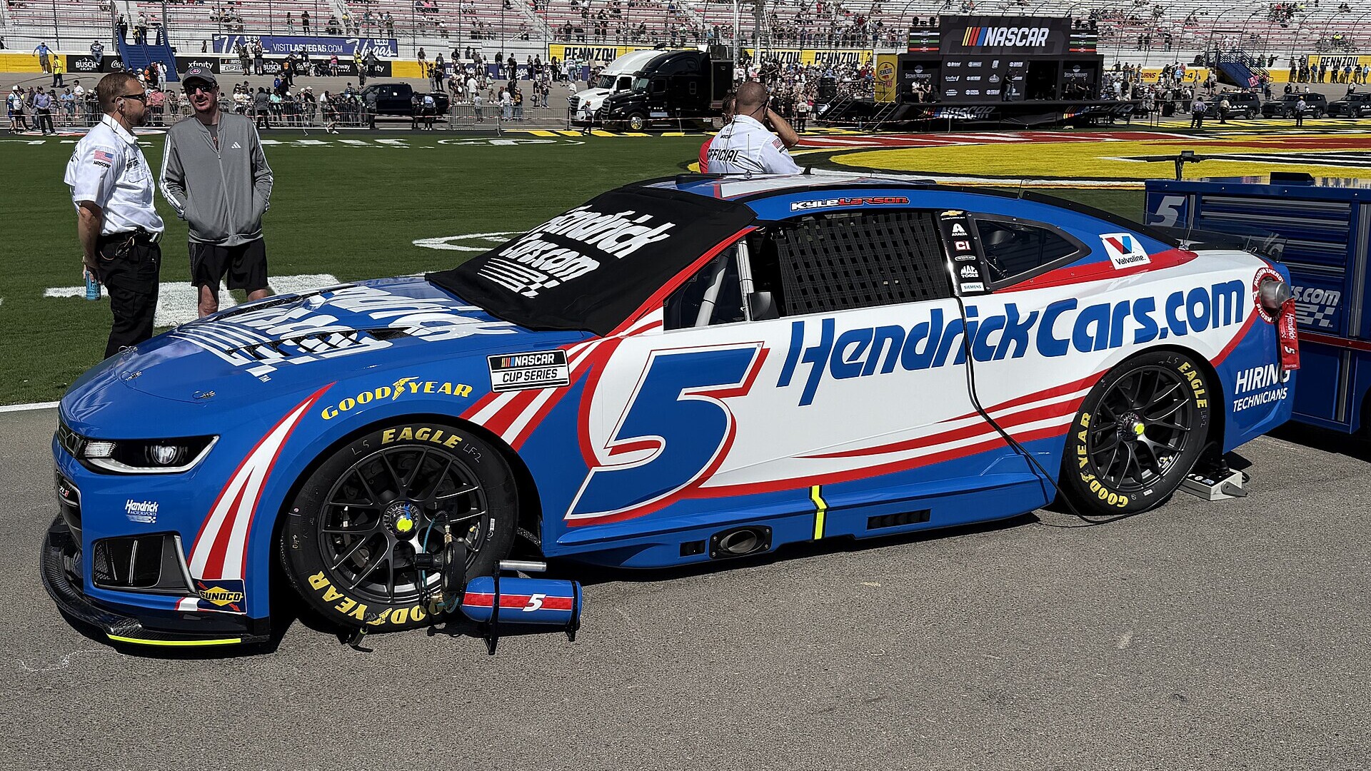 Kyle Larson's No. 5 Hendrick Motorsports Chevrolet on the grid at Las Vegas Motor Speedway in March 2026