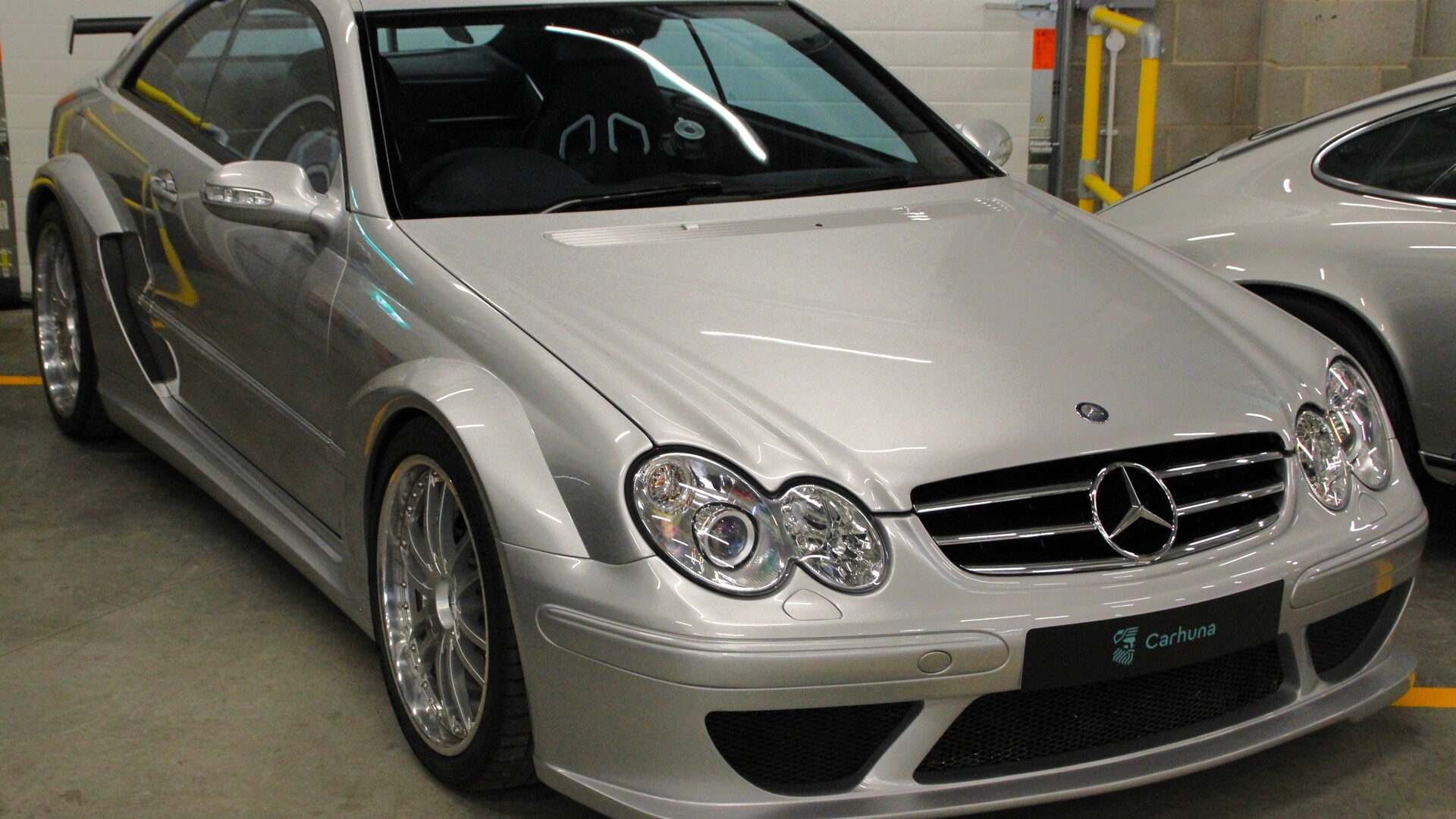 mercedes-clk-dtm-amg-front