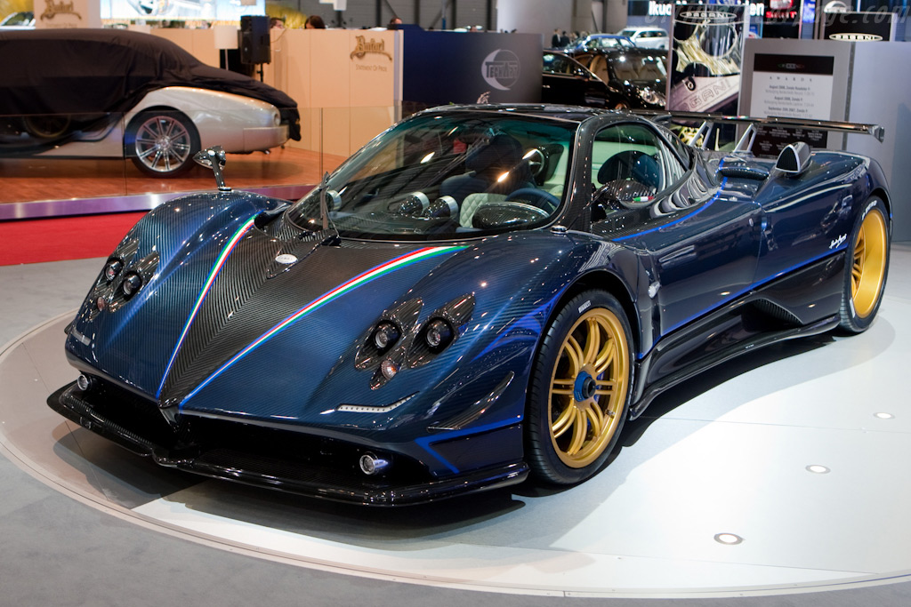 Blue carbon Pagani Zonda Tricolore hypercar